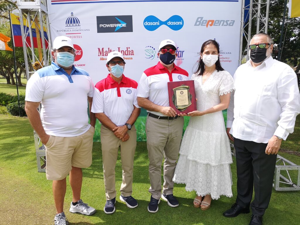 Fedogolf rinde homenaje póstumo a Kalil Haché en los Campeonatos Nacionales  - Diario Social RD