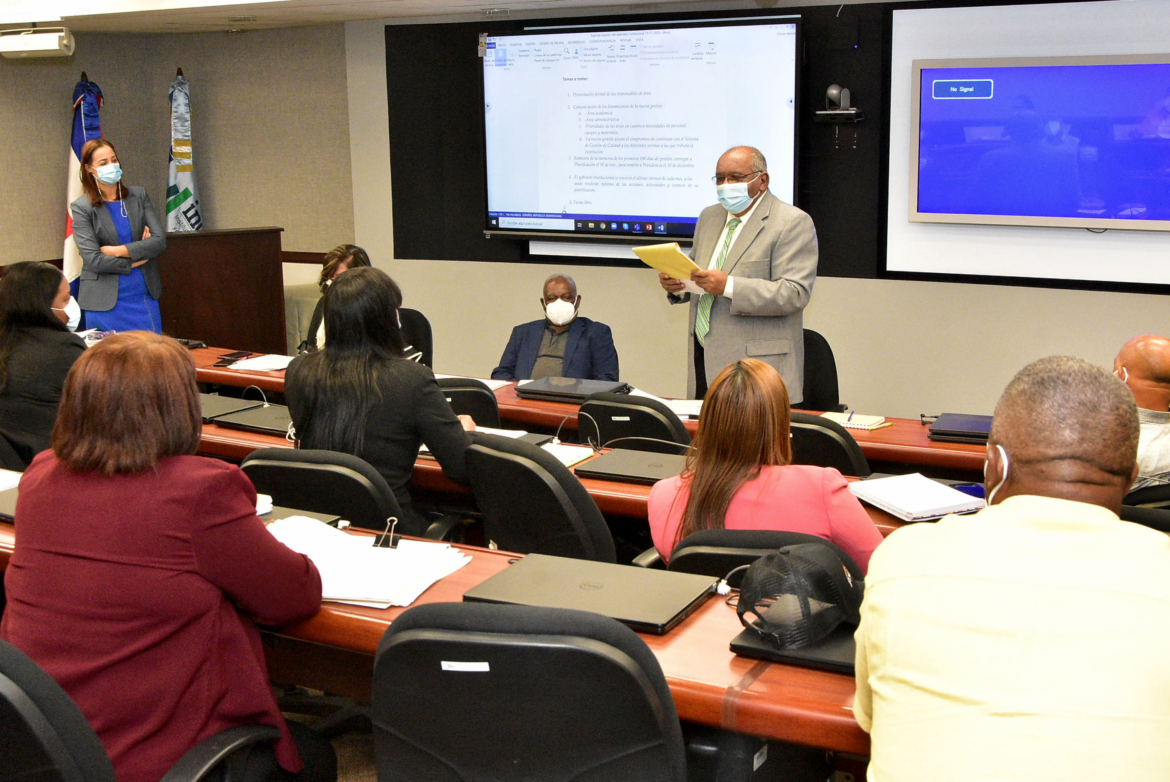 La nueva gestión asume el compromiso de continuar con el Sistema de Gestión de Calidad.