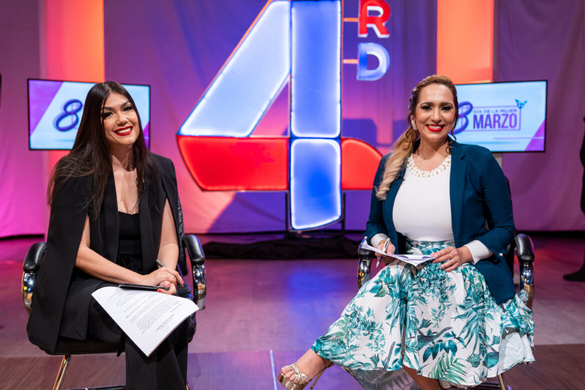 Mauvie Espinosa y Rafaelina Bisono