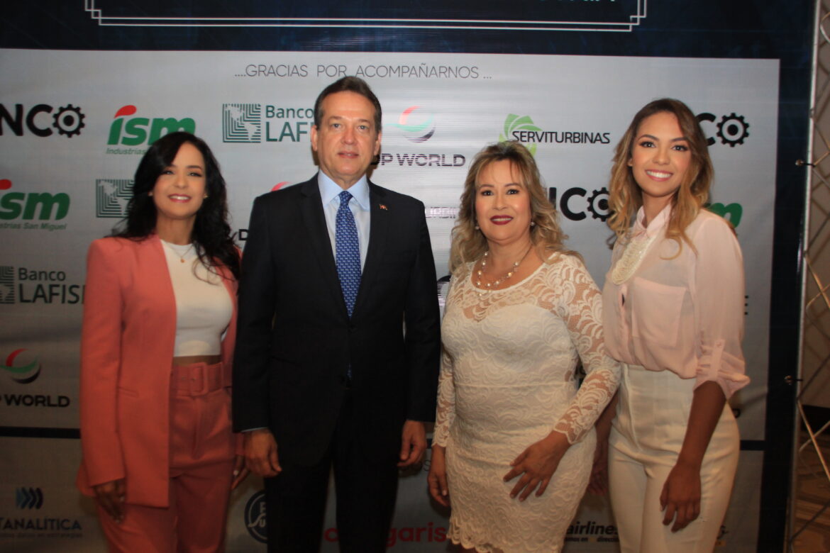 2.Isabel Cristina-Ito-Isabel Figueroa-Arianna