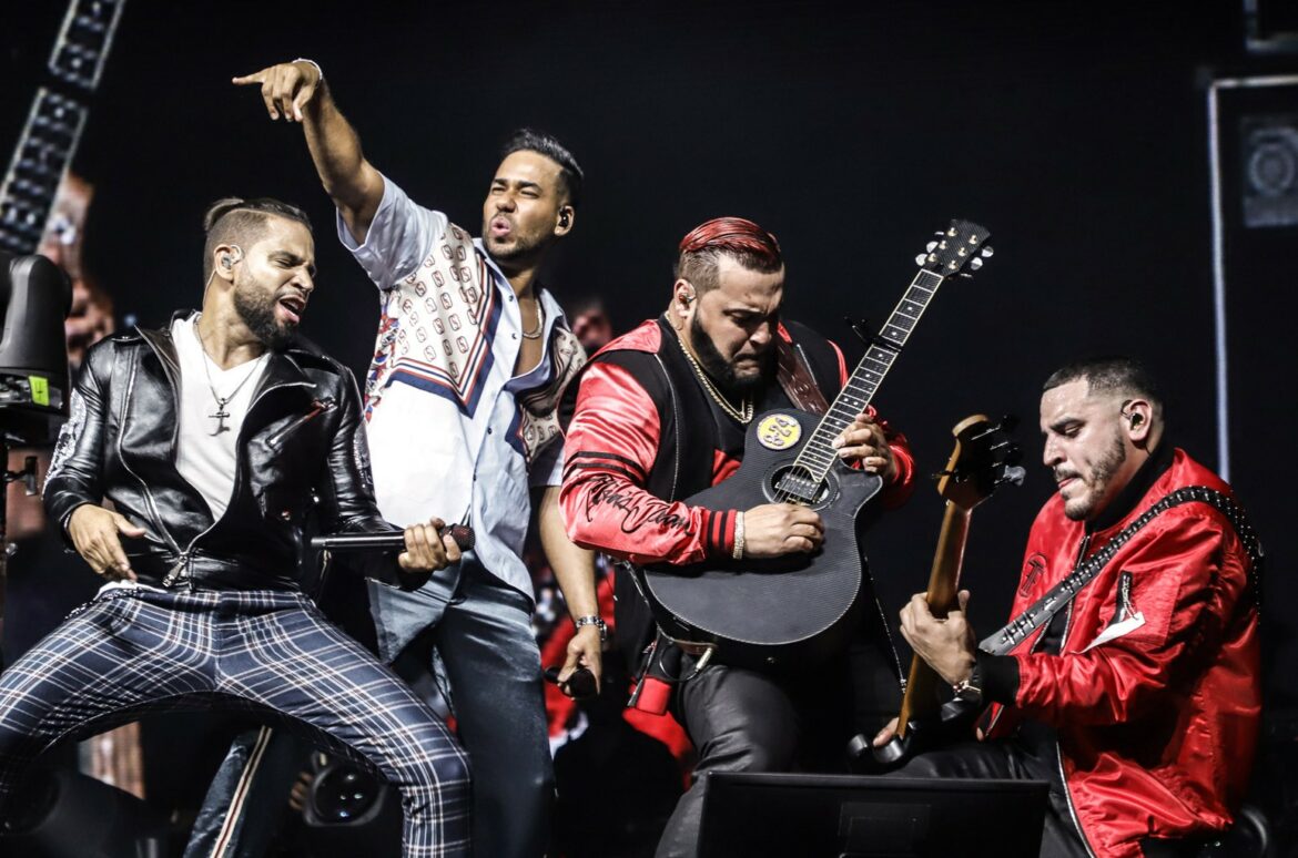 aventura-tour-2020-billboard-1548-1624910136-compressed