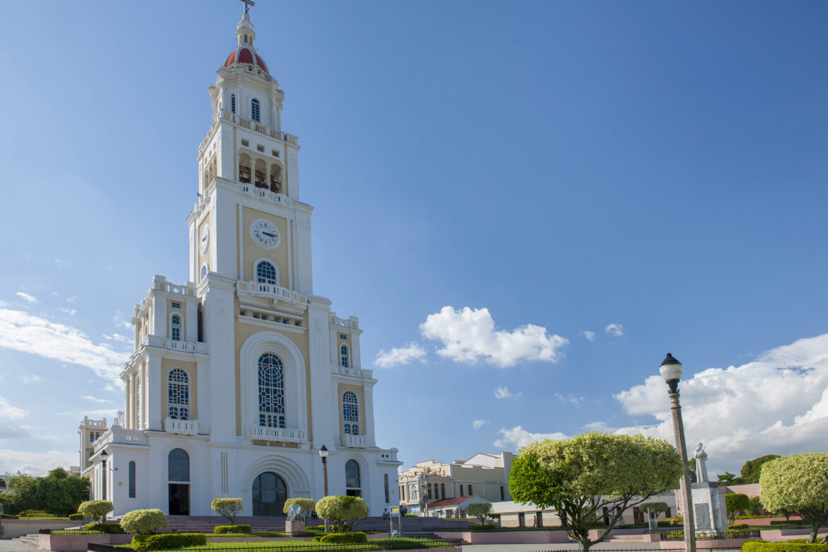 Iglesia Sagrado Corazon. Moca