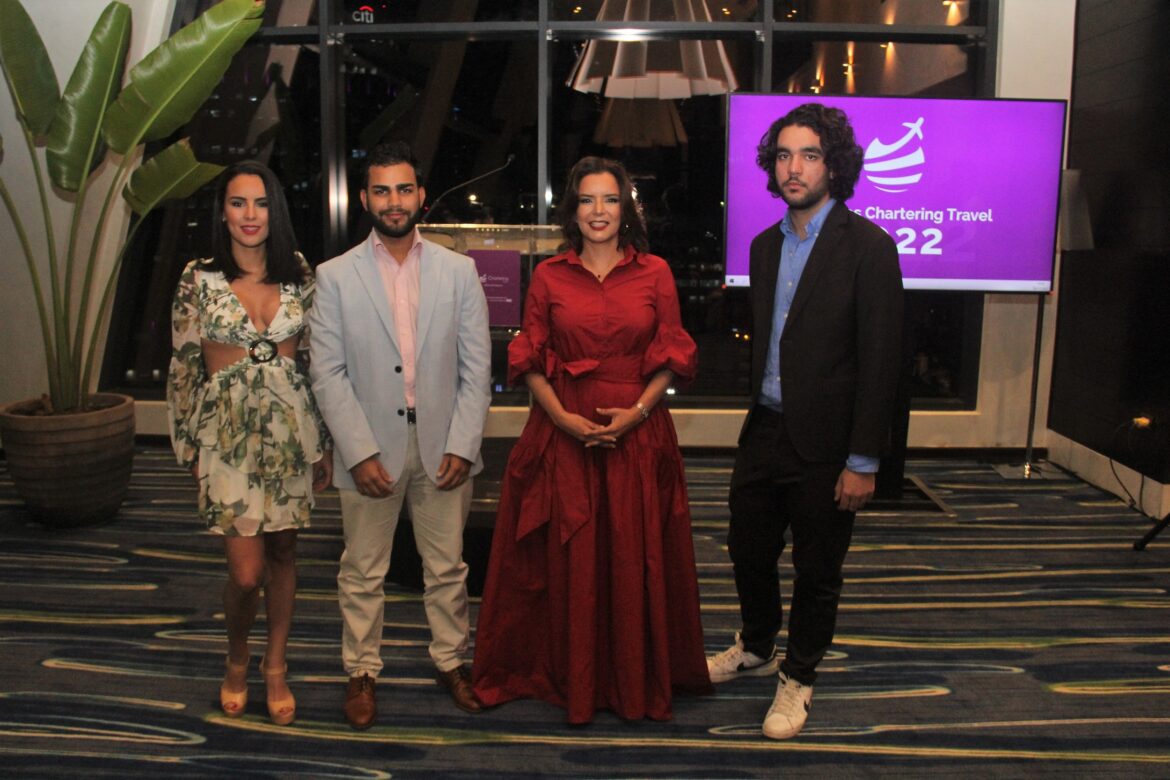 Principal 02 – Ana Martínez, Anthony Camilo, Ada Fernandez y Alejandro Lozano