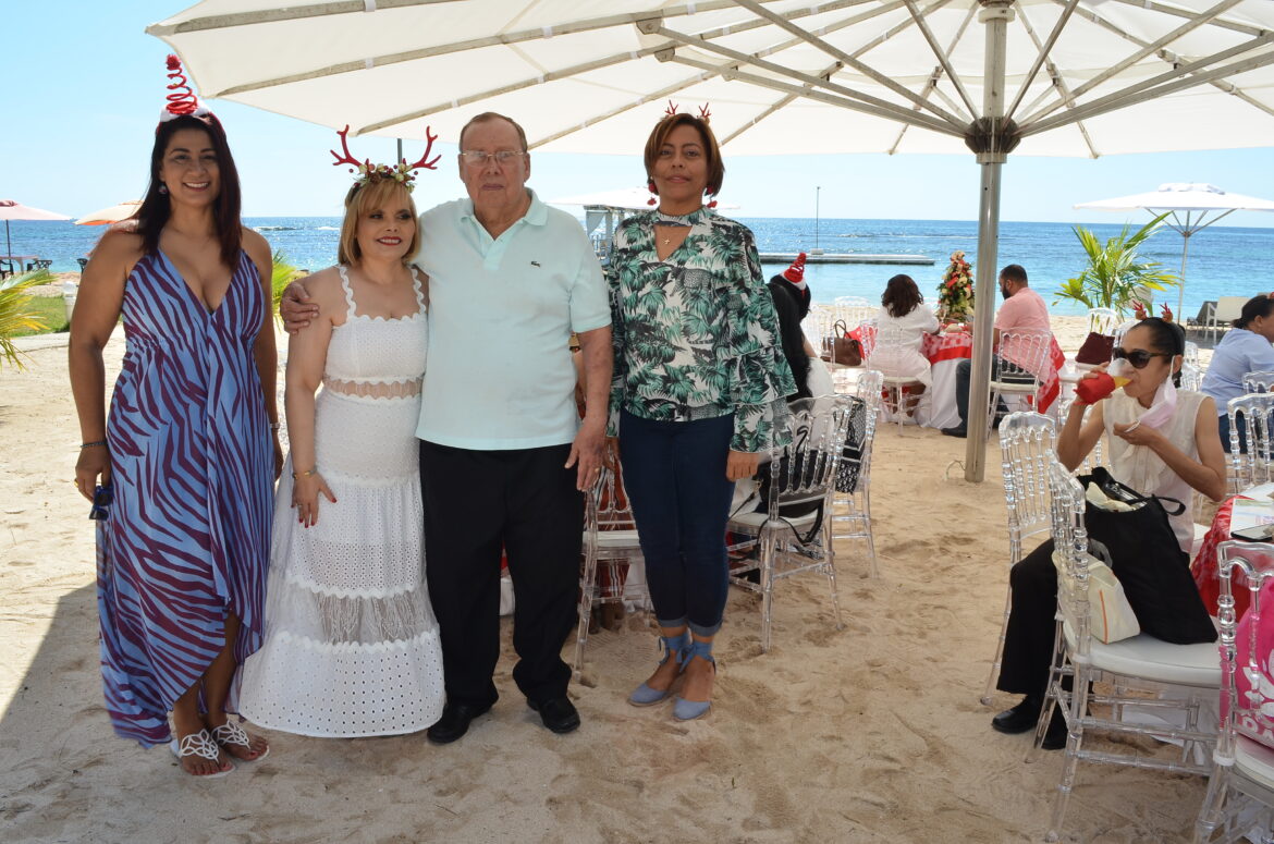 Yenny Polanco Lovera, Rommy Grullón, Osiris Grullón y Santa de la Cruz.