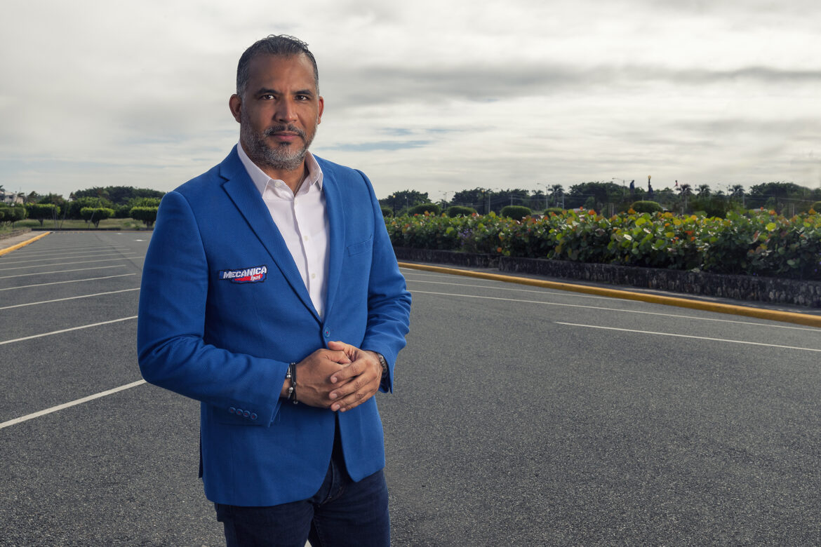 3. Aquiles Ramírez, Embajador de Concienciación Vial de Mecánica Hot.