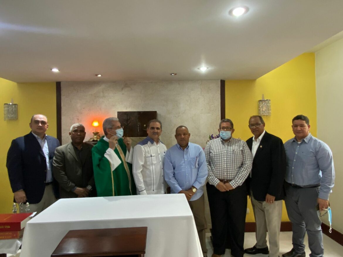Destacan auge de la construcción e impacto de la Expo Ferretera en la celebración del Día del Ferretero. .