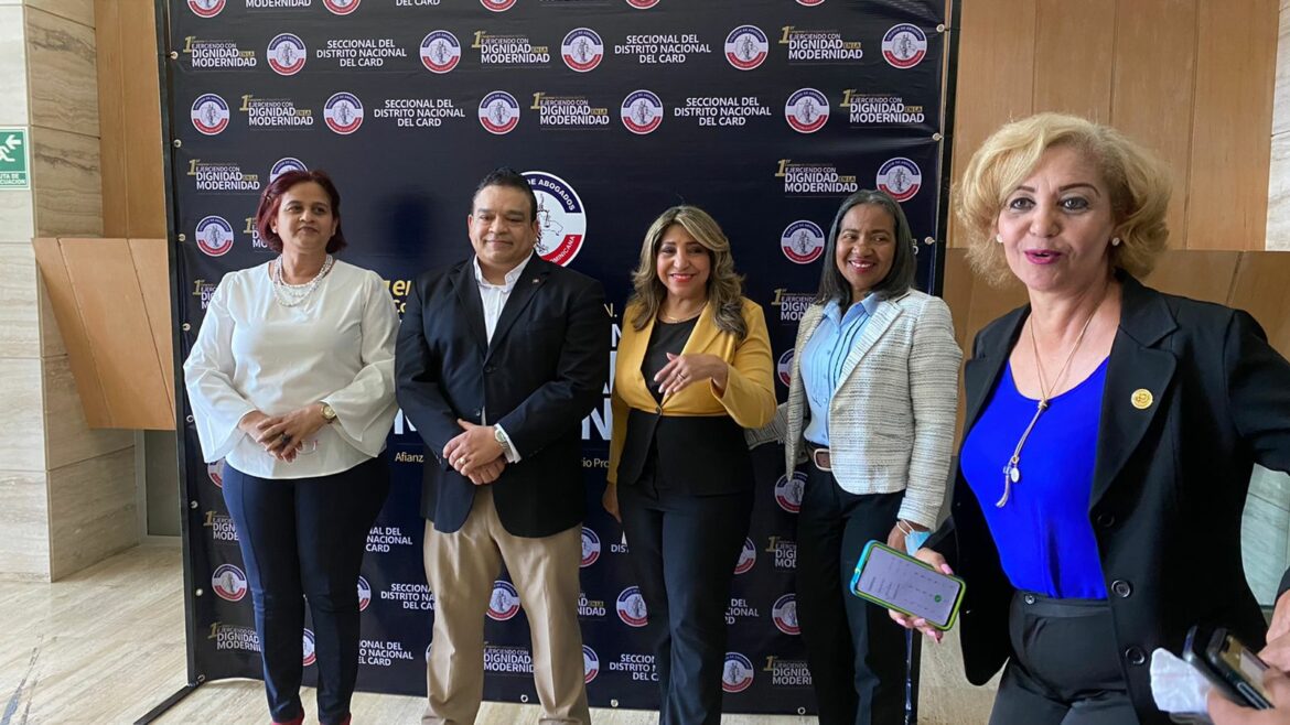 El licenciado José Ruben Gonell Cosme es reconocido por Colegio de Abogados seccional del Distrito Nacional (2)