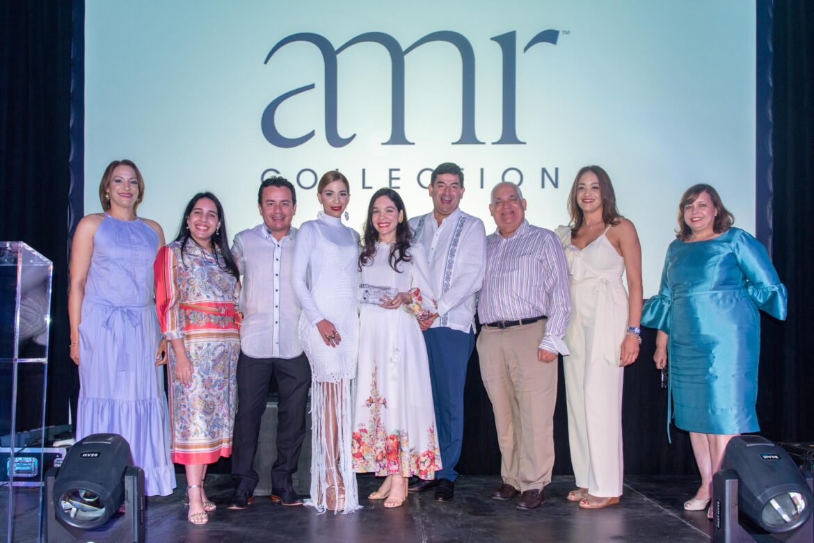 Ganadores del primer lugar, Operahotel.