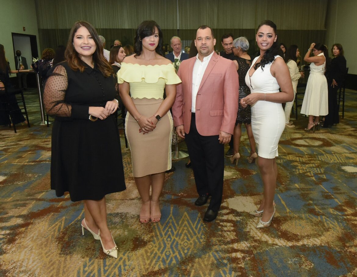 Milagros Alcántara, Roelka Ventura Brito, Julio Cèsar Jimènez Sánchez y Trina Rodríguez D’oleo (1280×993)