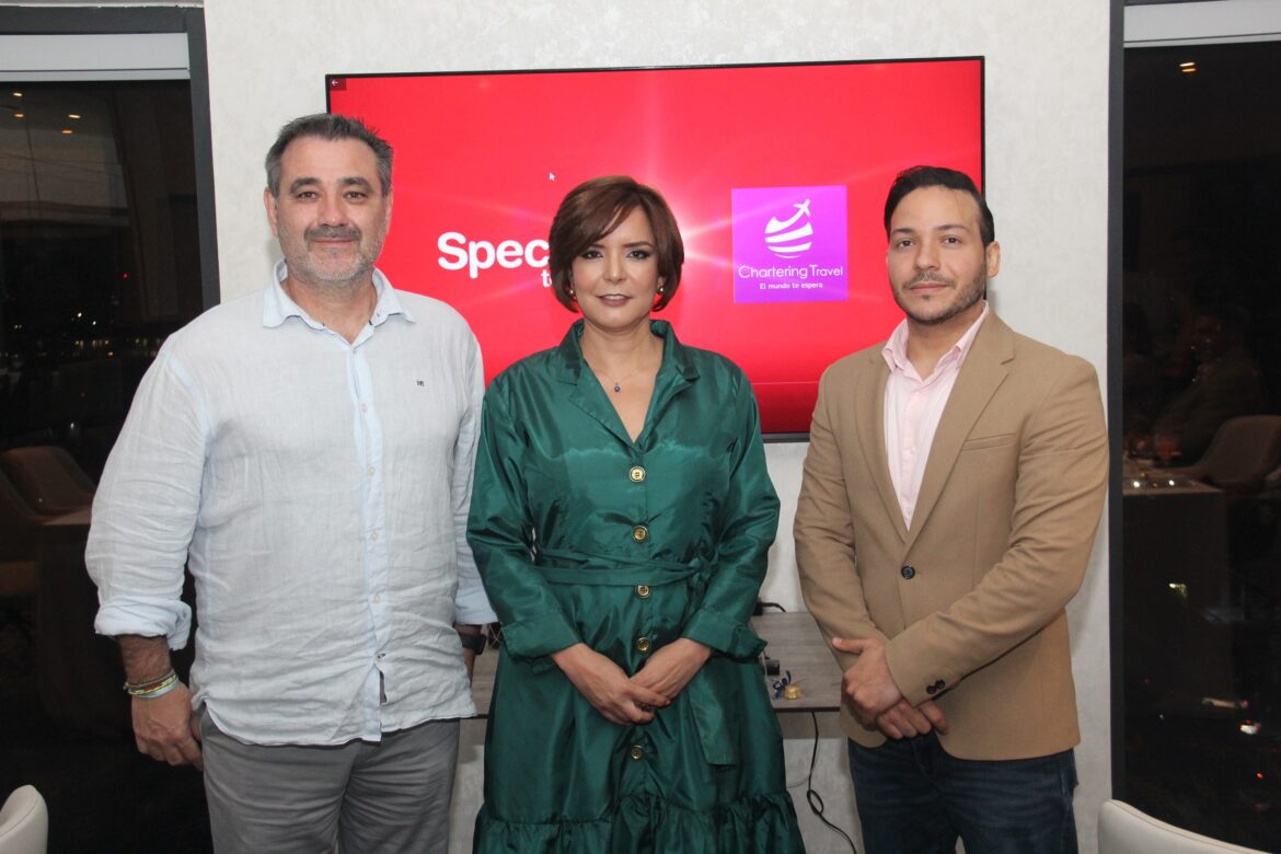 Juan Calvo, Ada Fernández y Gabriel Inoa