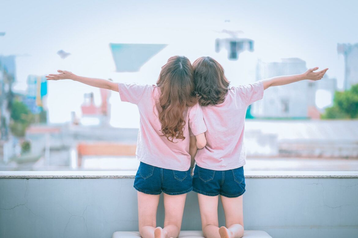 couple-1733992_1920