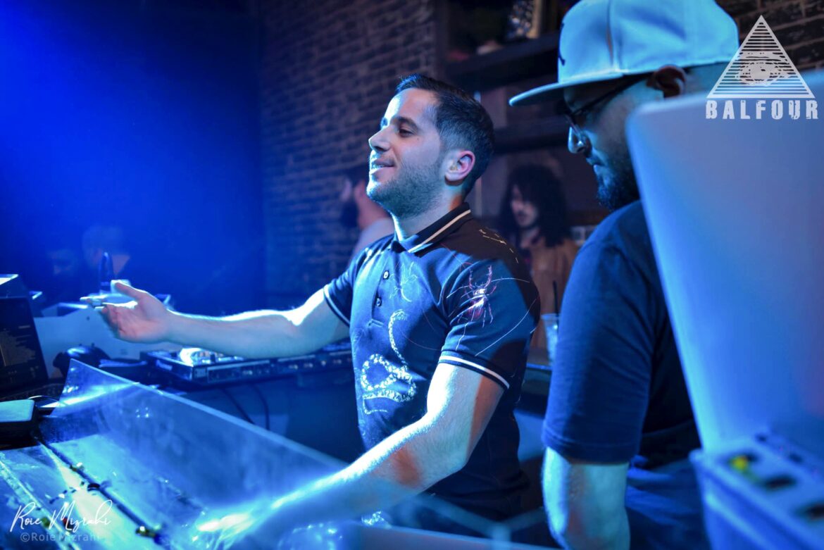 dj-davinci