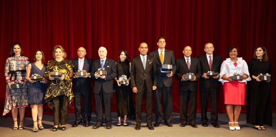 1 – Personalidades del sector que participaron en el documental