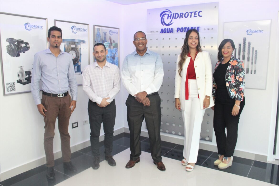 Dahian Ureña, Issac Risk, Teodoro Castro, Paola Cepeda y Ferlenny Zorrilla