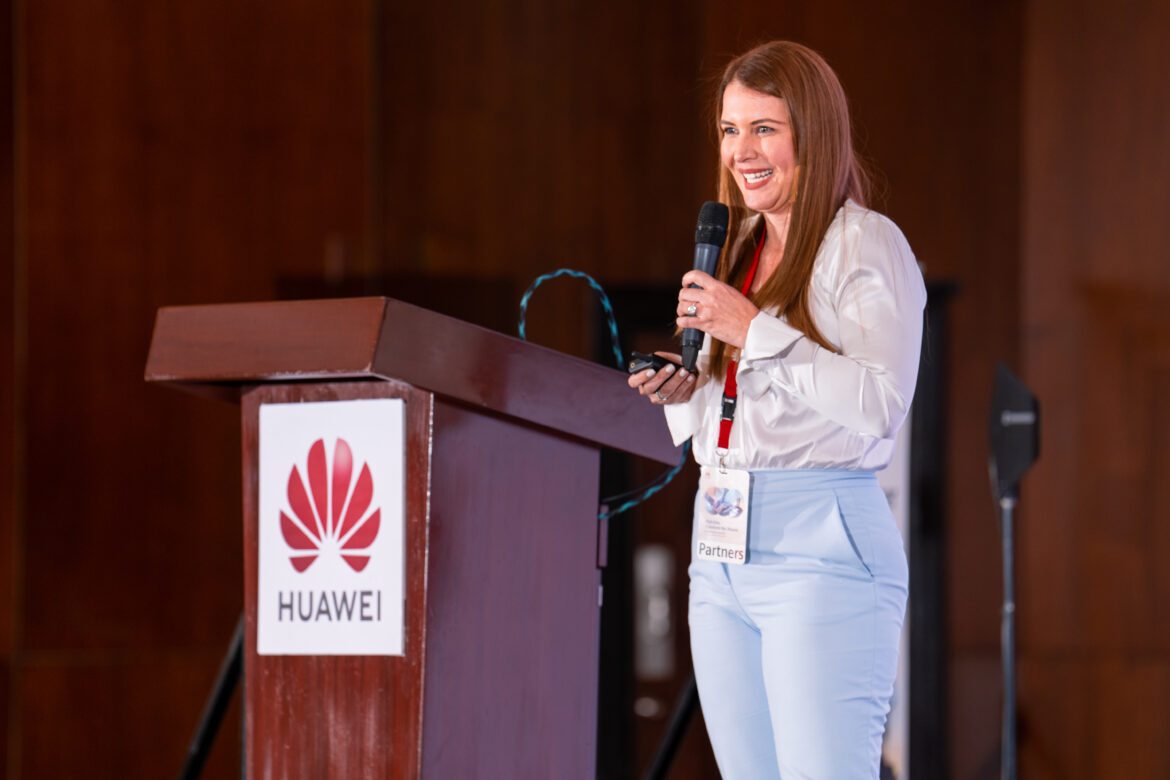 Gabriela Salazar, Gerente General de Nexsys.