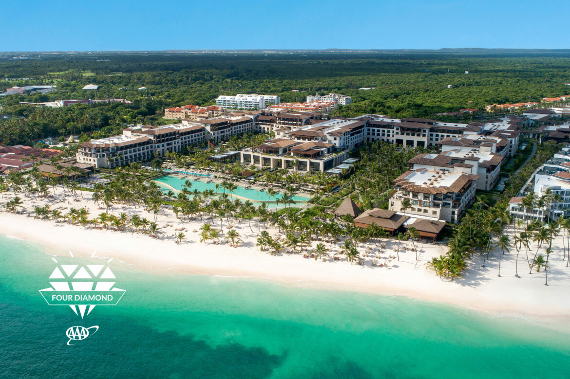 Four Diamonds_AAA_Lopesan Costa Bávaro Resort, Spa & Casino_2