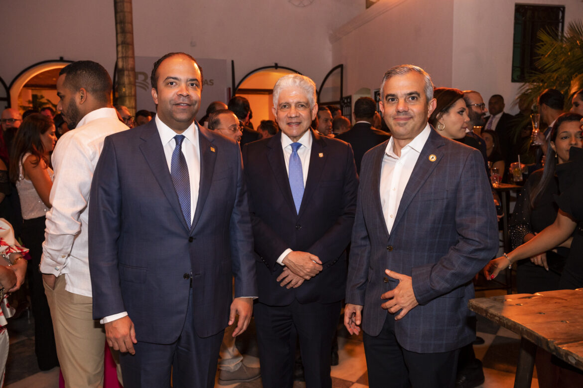 Samuel Pereyra, Eduardo Estrella e Iván Hernández Guzmán.