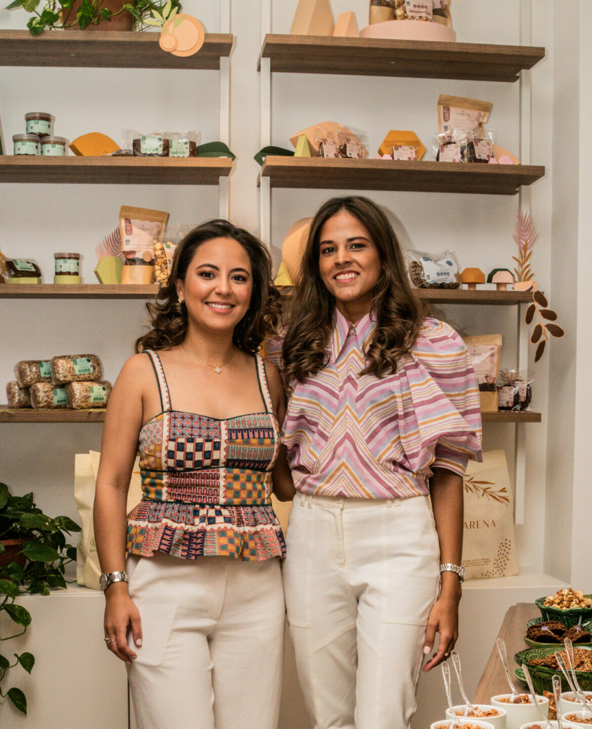 PRINCIPAL – Sarah Gómez y Lorena Agramonte, propietarias de Sarena Essentials (1)
