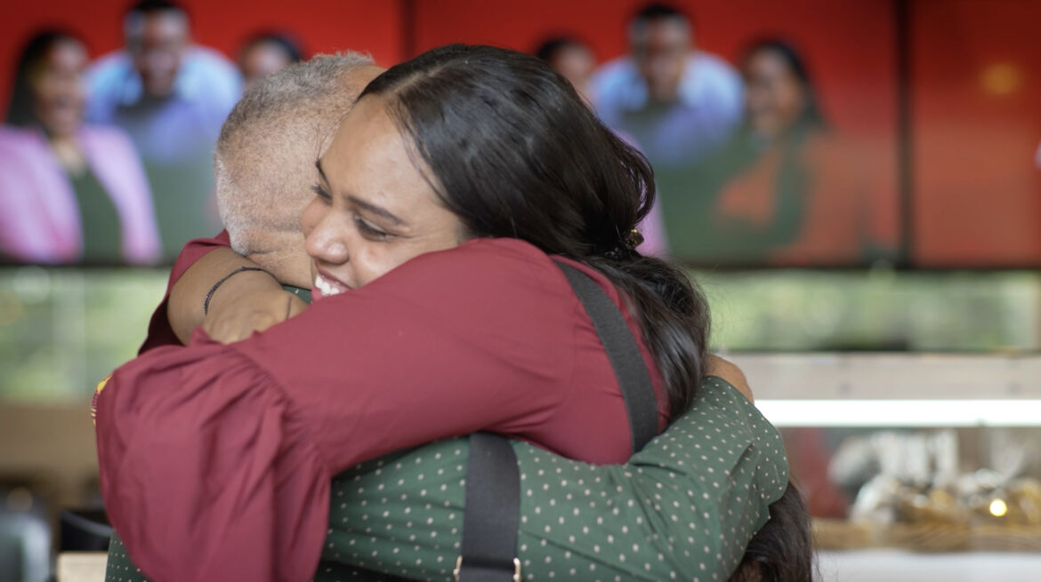 Café Santo Domingo revoluciona el Día de los Padres con un gesto conmovedor y emotivo!.