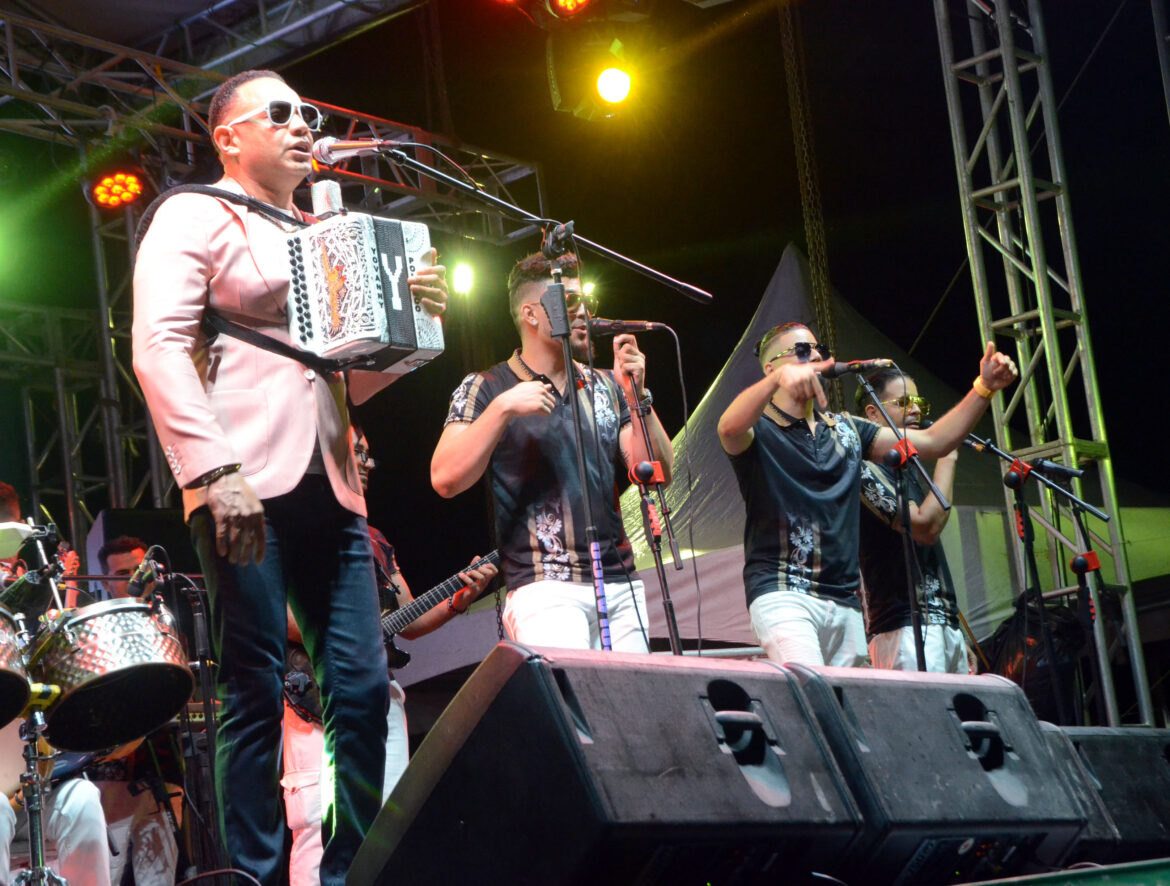 Súper 103.1 realiza relanzamiento