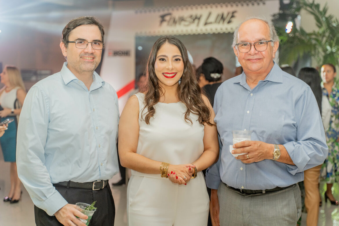 Gustavo volmar, Gloria Aquino y Jorge González