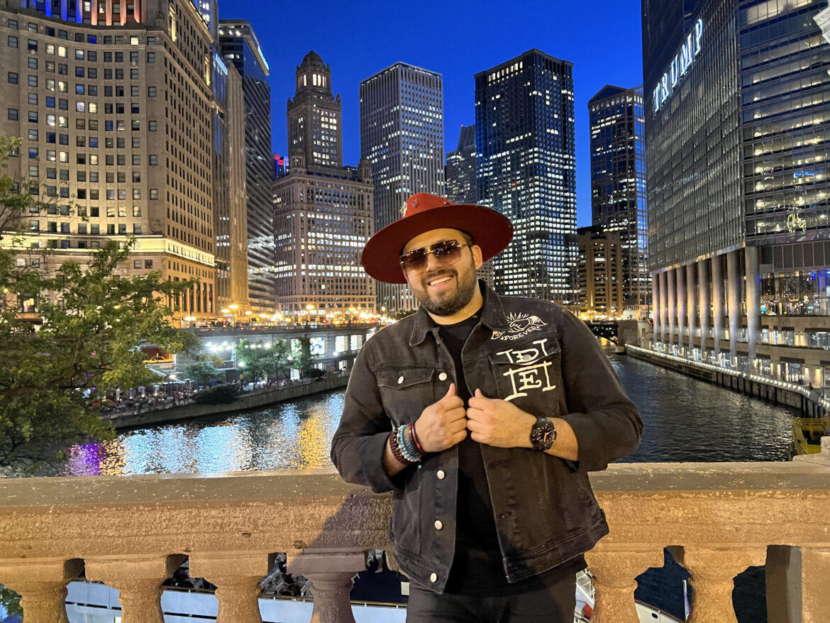 Artista Michel Puche