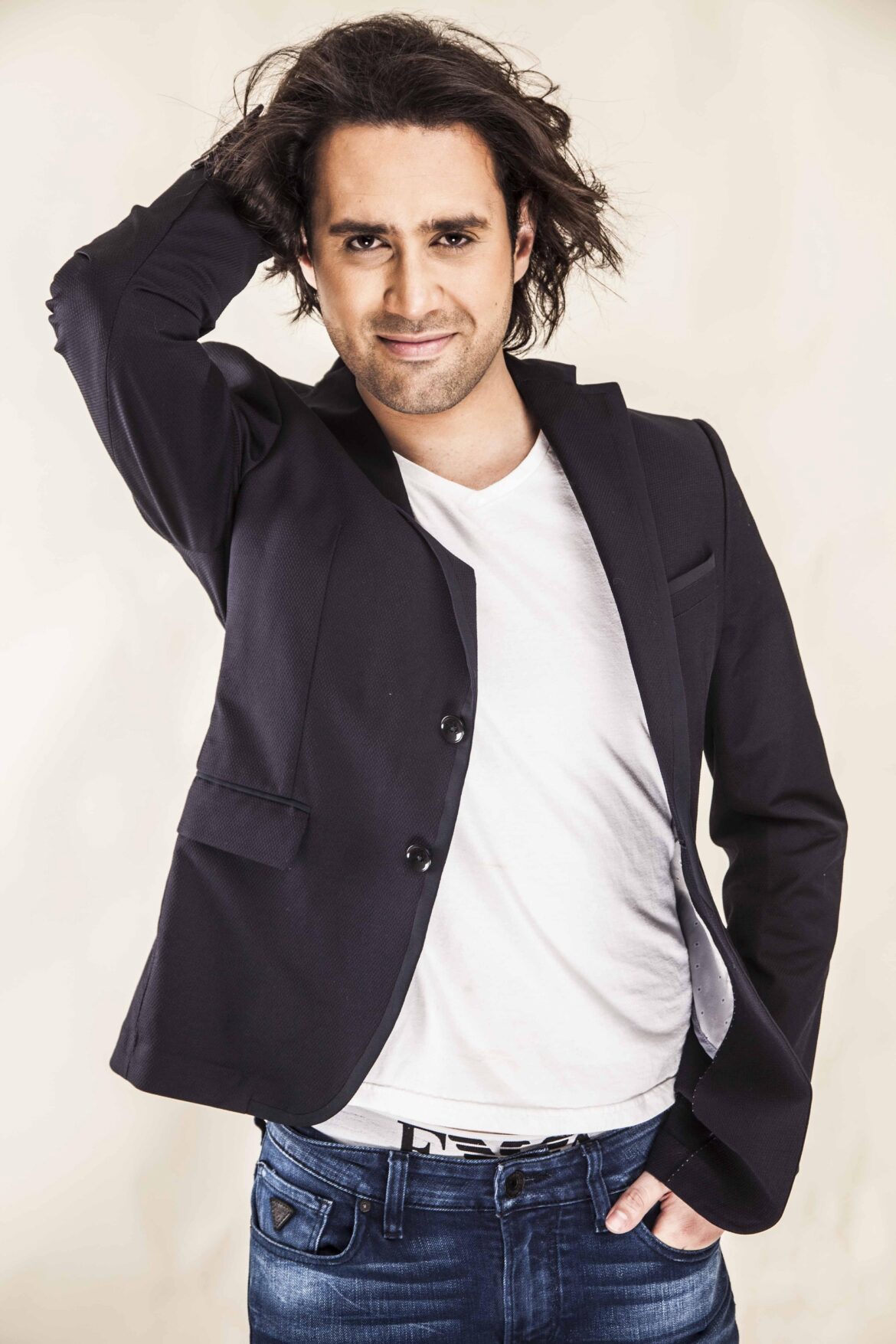 “Mis versiones”: El disco que marca el regreso musical de Balmore