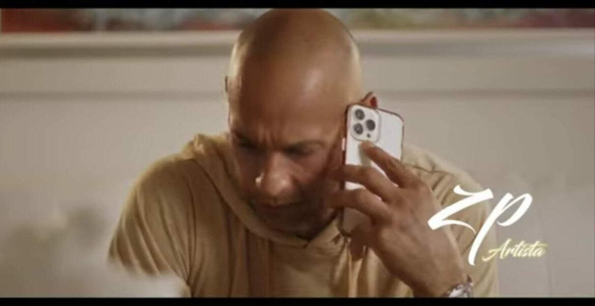 El artista colombiano Alberto Zape