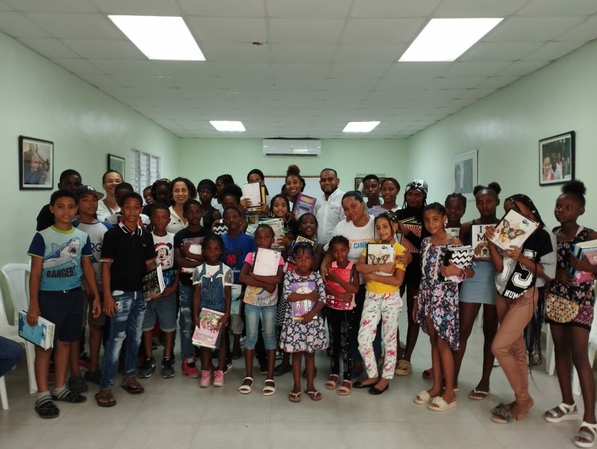 Al menos 600 niños de la comunidad Andrés