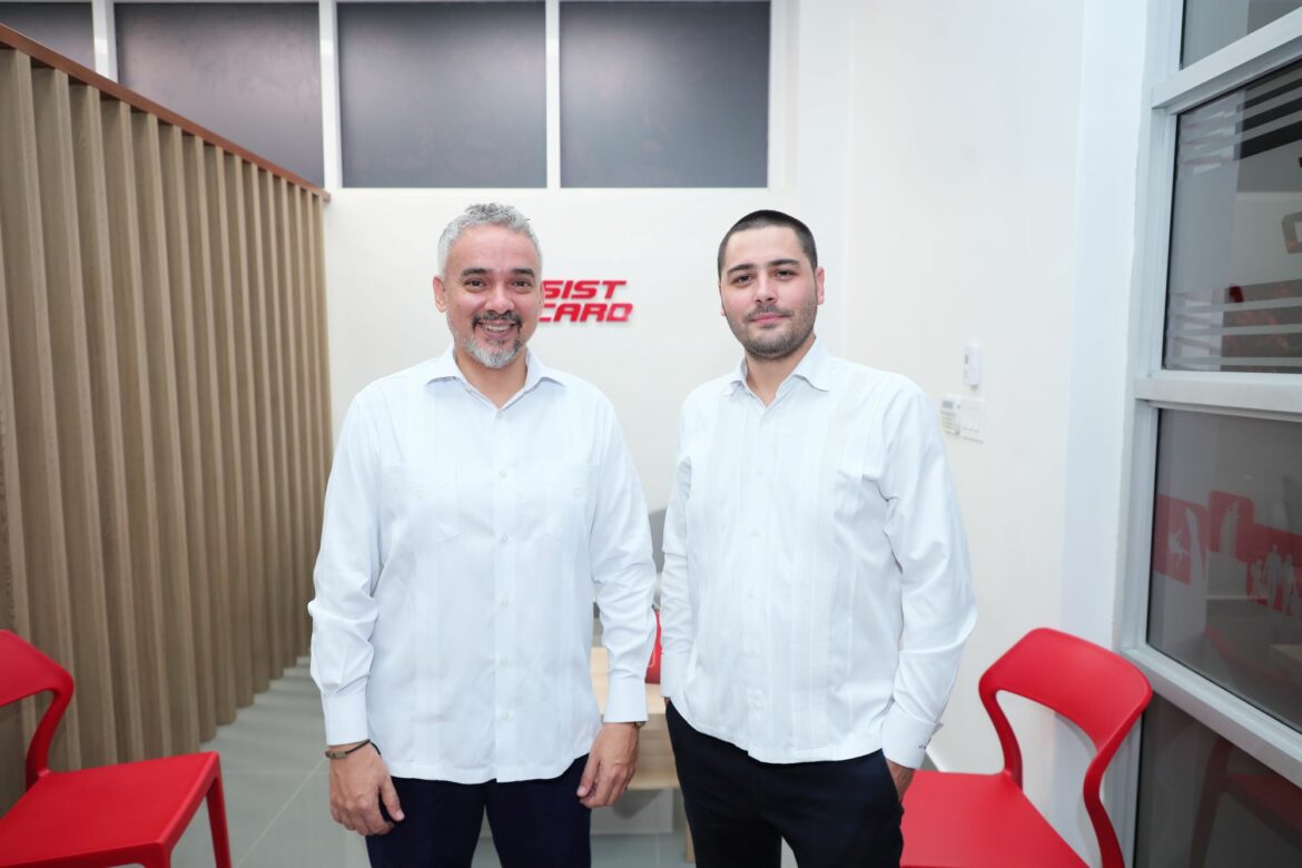 Javier Outumuro, Marcelo Grimaldi