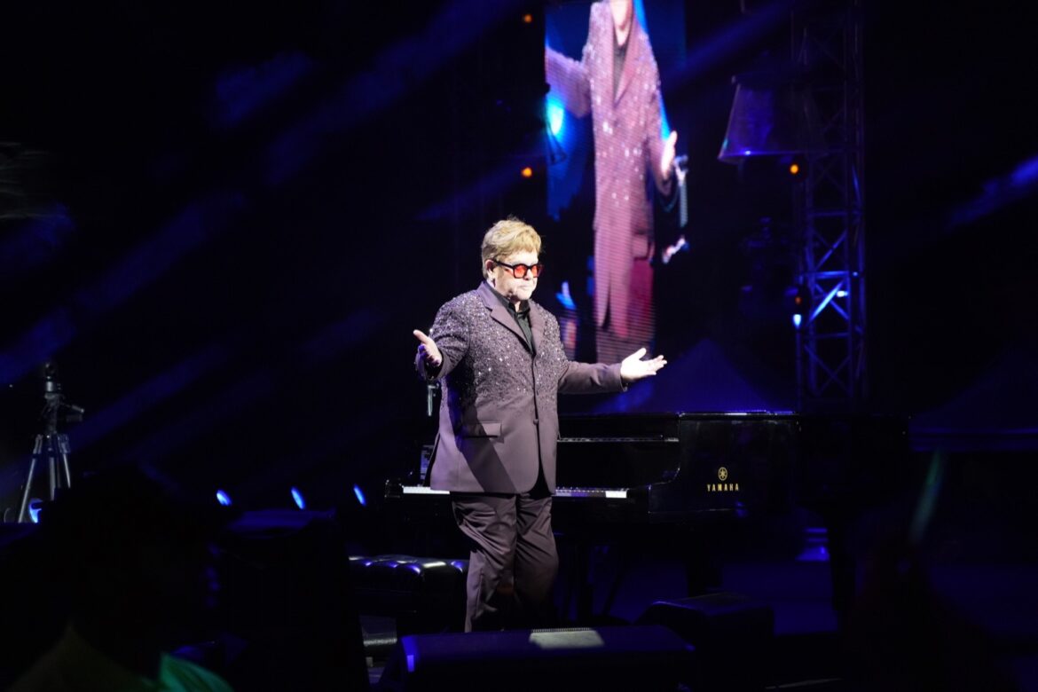 A06EE2F0-F65E-4444-82B7-8CDB22FADA4D