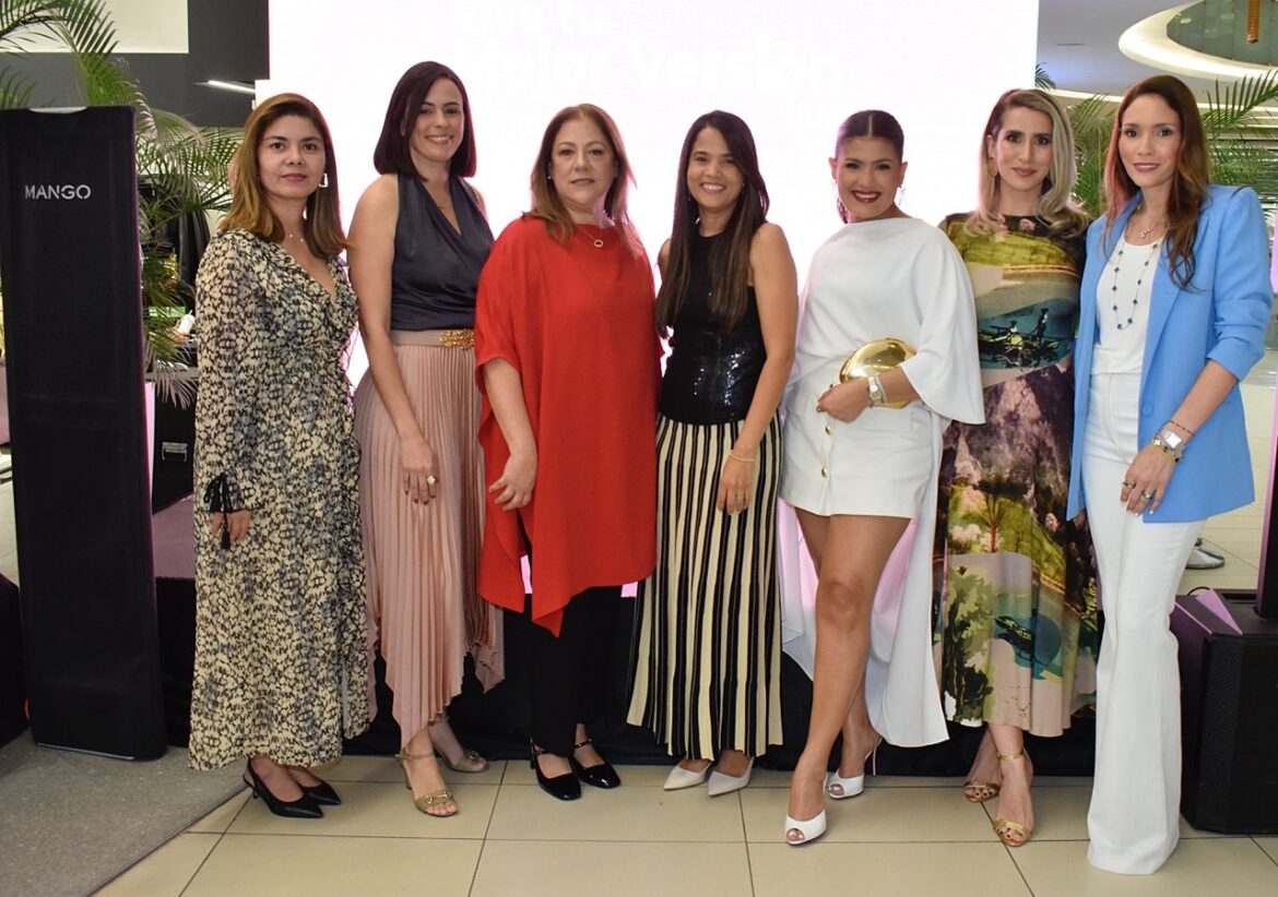 Evelyn Silva-Nicole Tactuk- Magui Infante-Marlen Mejia-Abril Martinez-Margaux Da Silva-Jhoanna Rodriguez de Grullon