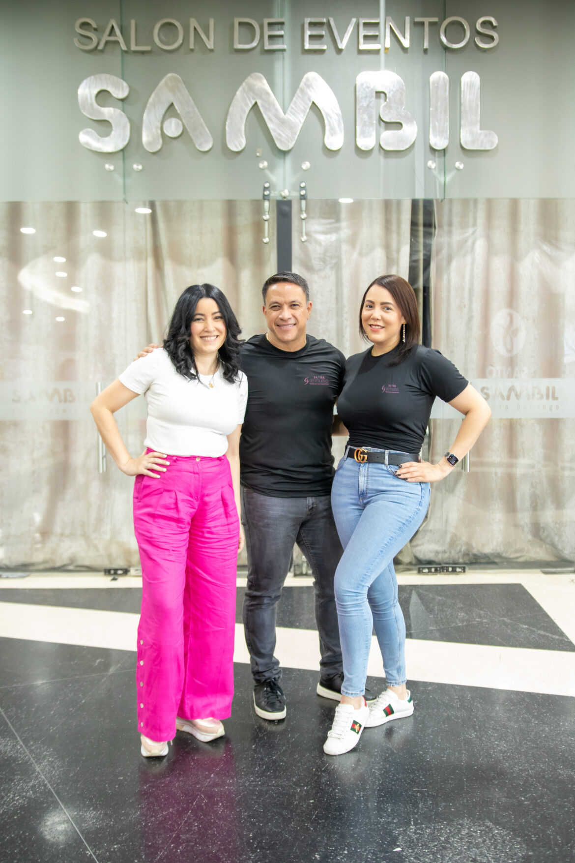 FOTO PRINCIPAL- EGLEE HEREDIA- SANTIAGO MARTINEZ, Dra. NIURKA LOZANO