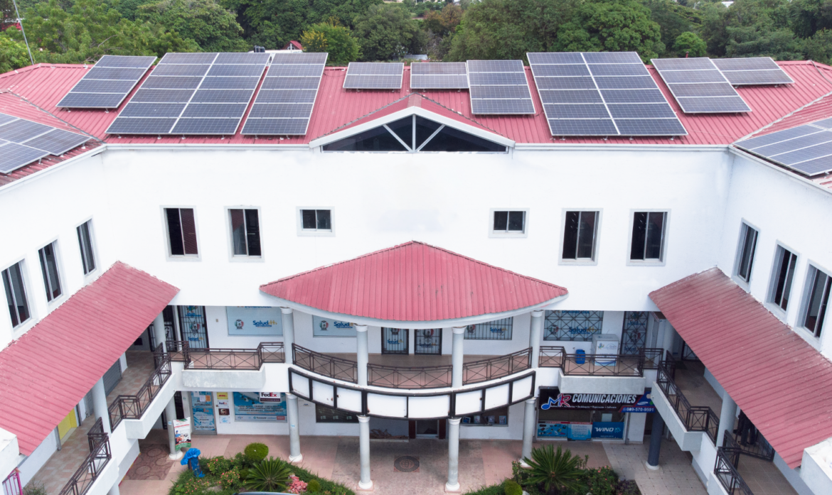 SALUD DOMINICANA FACHADA –