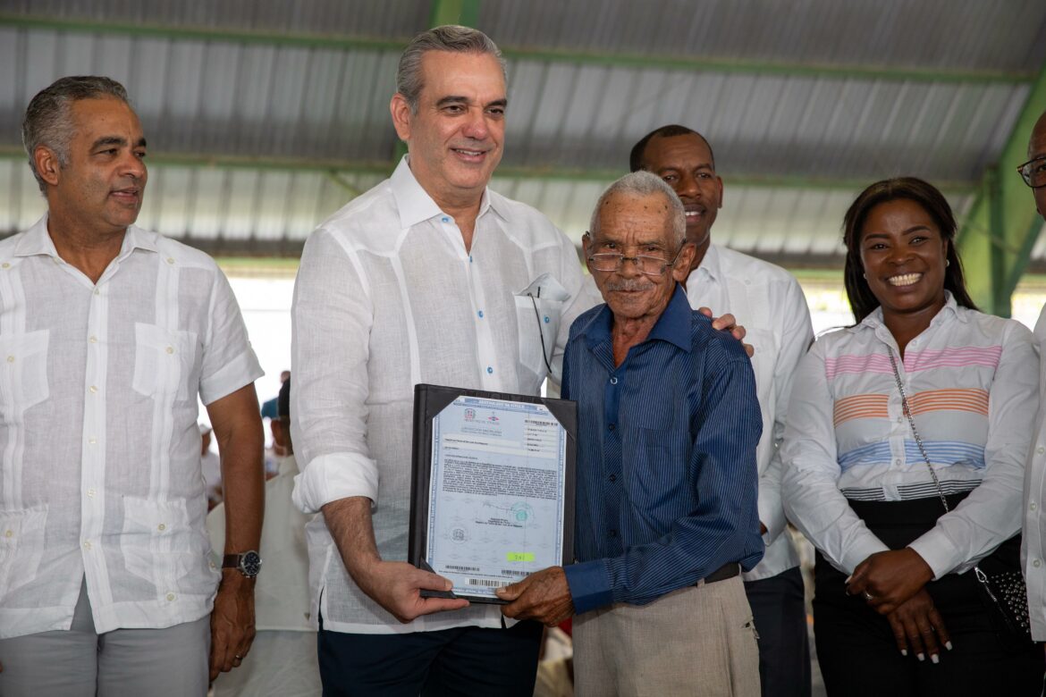 EC98E84F-4977-4261-AE91-84518C448E52