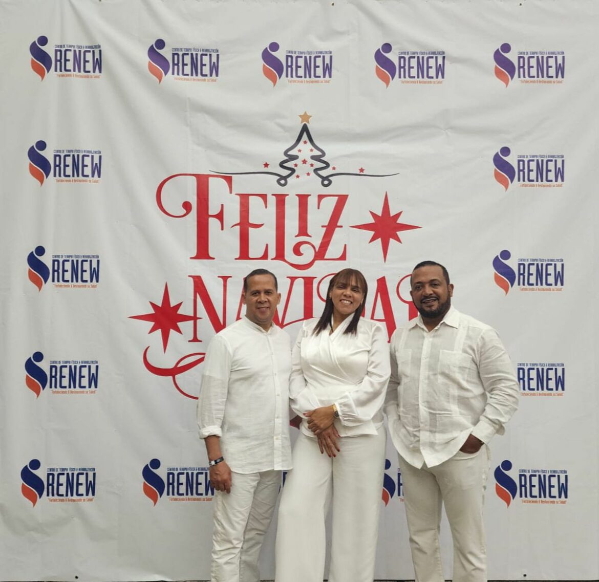 Reinaldo Q. Ferrer, Patricia Turbi y Moisés Ferrer.