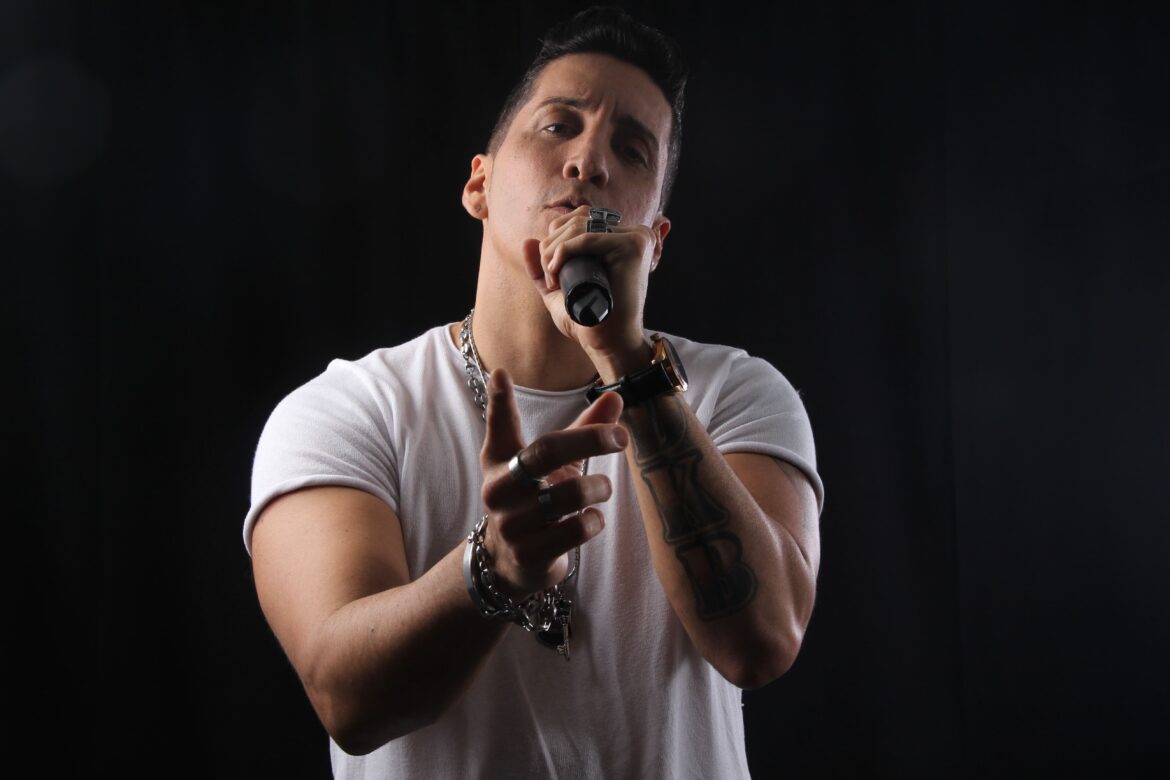 Tu éxito me suena El musical que promete revolucionar el escenario mundial con éxitos inolvidables