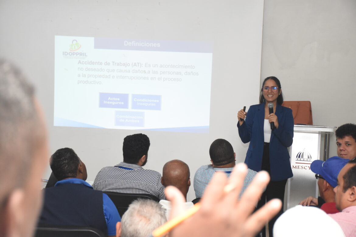 MESCyT e IDOPPRIL se unen para promover la Seguridad Laboral entre Colaboradores..