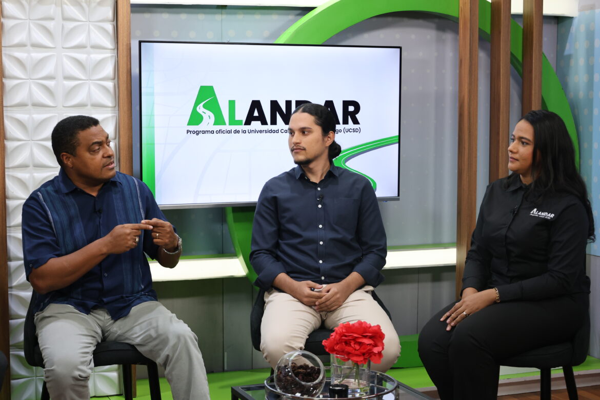 José Monegro, Sauro Scalella y Patricia Palacio.