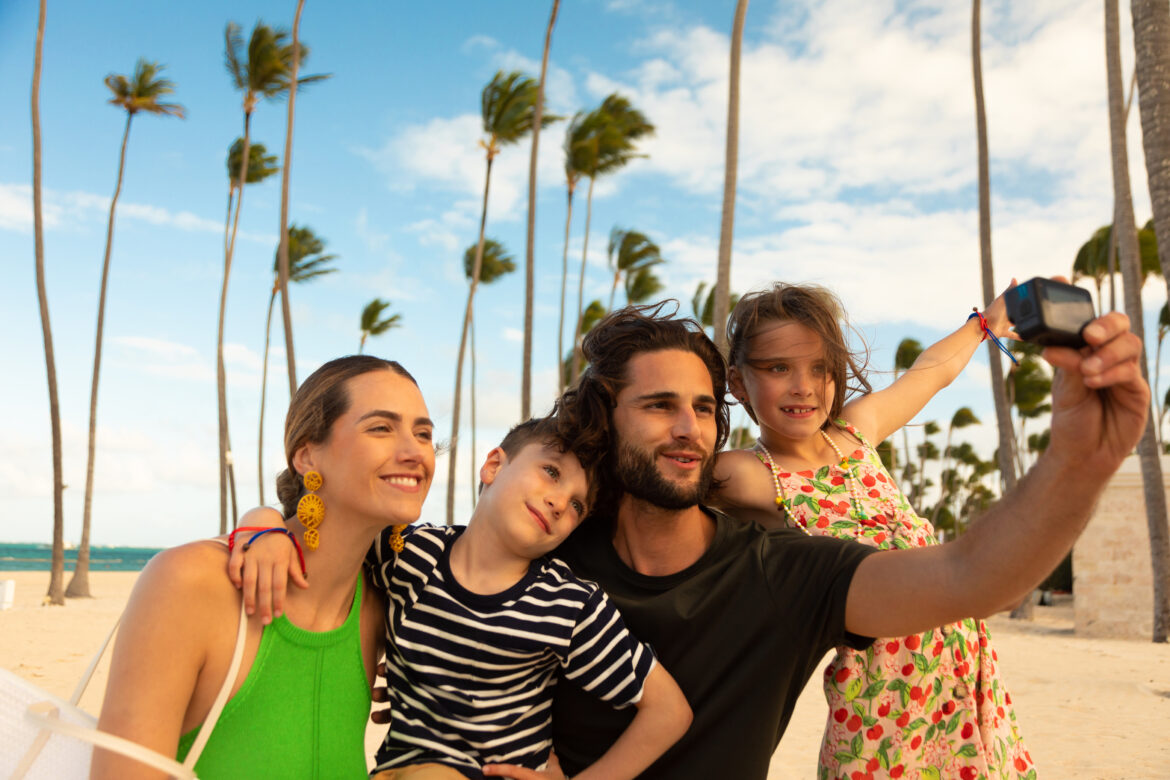 B4782A85-CA04-4F02-AABB-B4A277BAE4AF