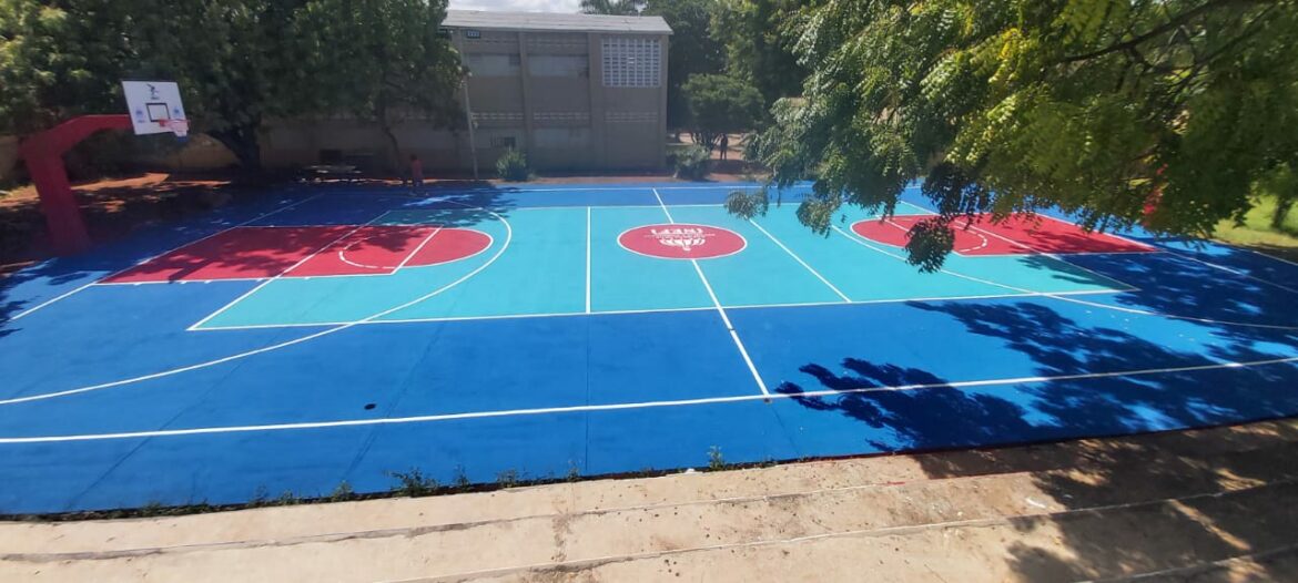 PIE DE FOTO CANCHAS PEDERNALES AMPLIO