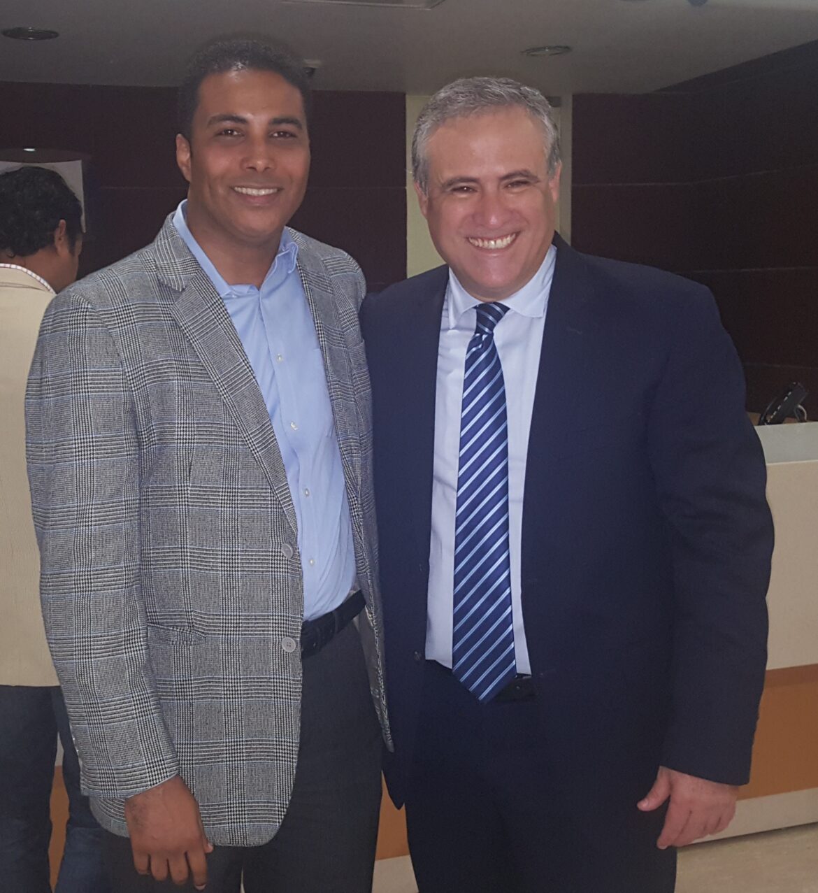 Lic. Wily Gonzalez y Dr. Pedro Dominguez Brito.