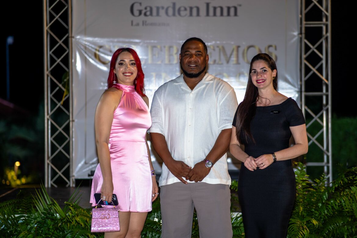 Karen Yapoort, Edwin Encarnación y Virginia Gómez