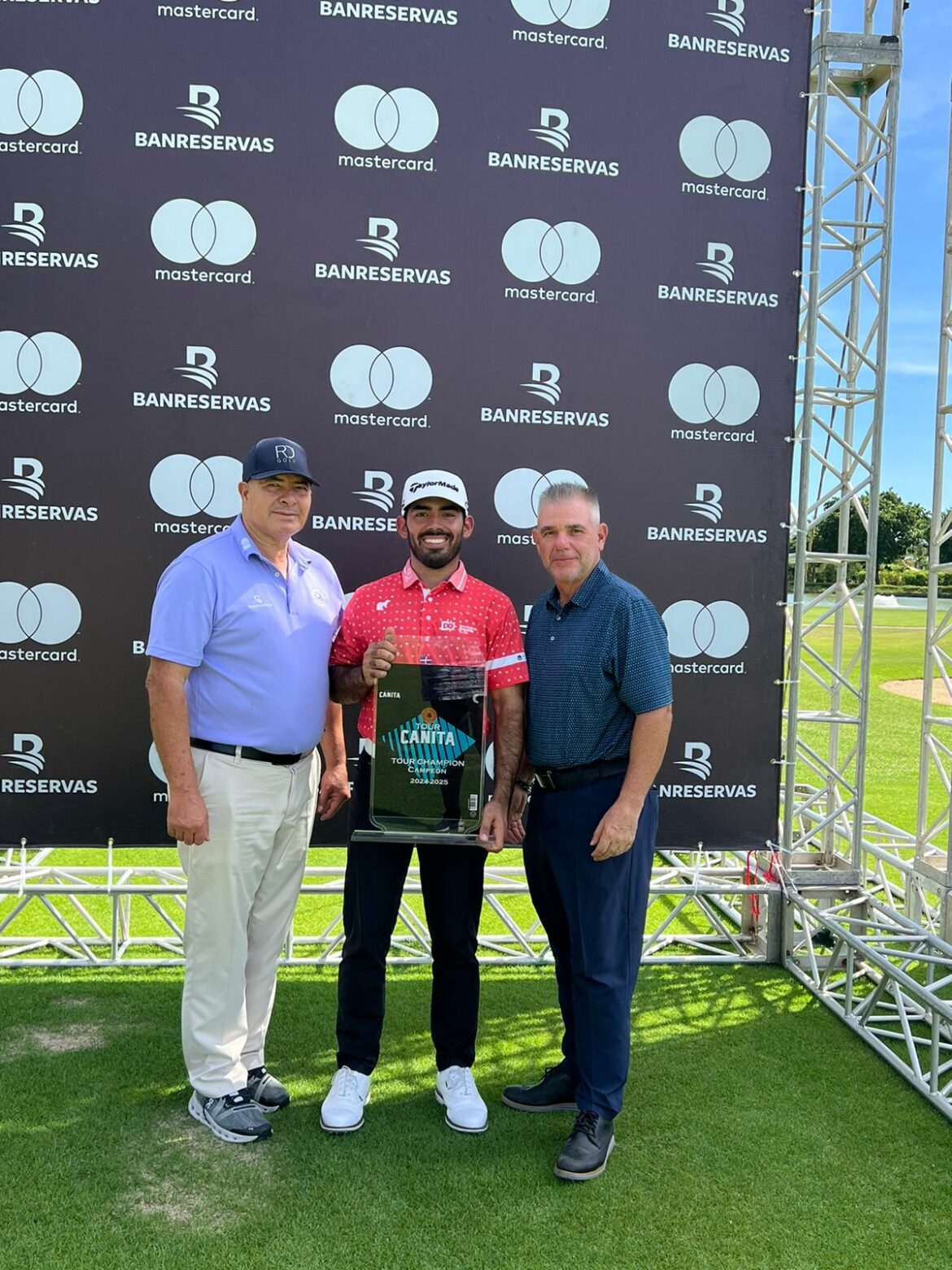 37557279-0cb7-4d74-b992-22b20dbf6f96