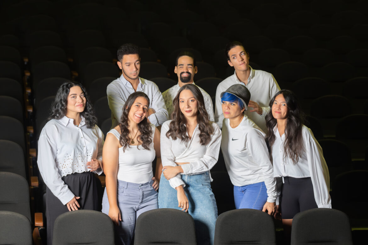 Elenco Reescribiendo mi historia