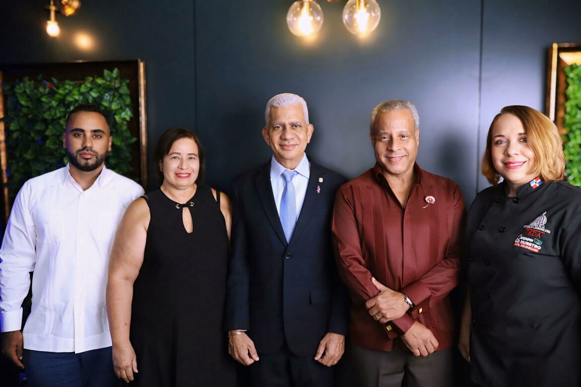 FESTUR 2024 ELIGIO REYES CARMEN SURIEL SENADOR RICARDO DE LOS SANTOS FRANK SANCHEZ CHEF SOLANGEL VELAZQUEZ