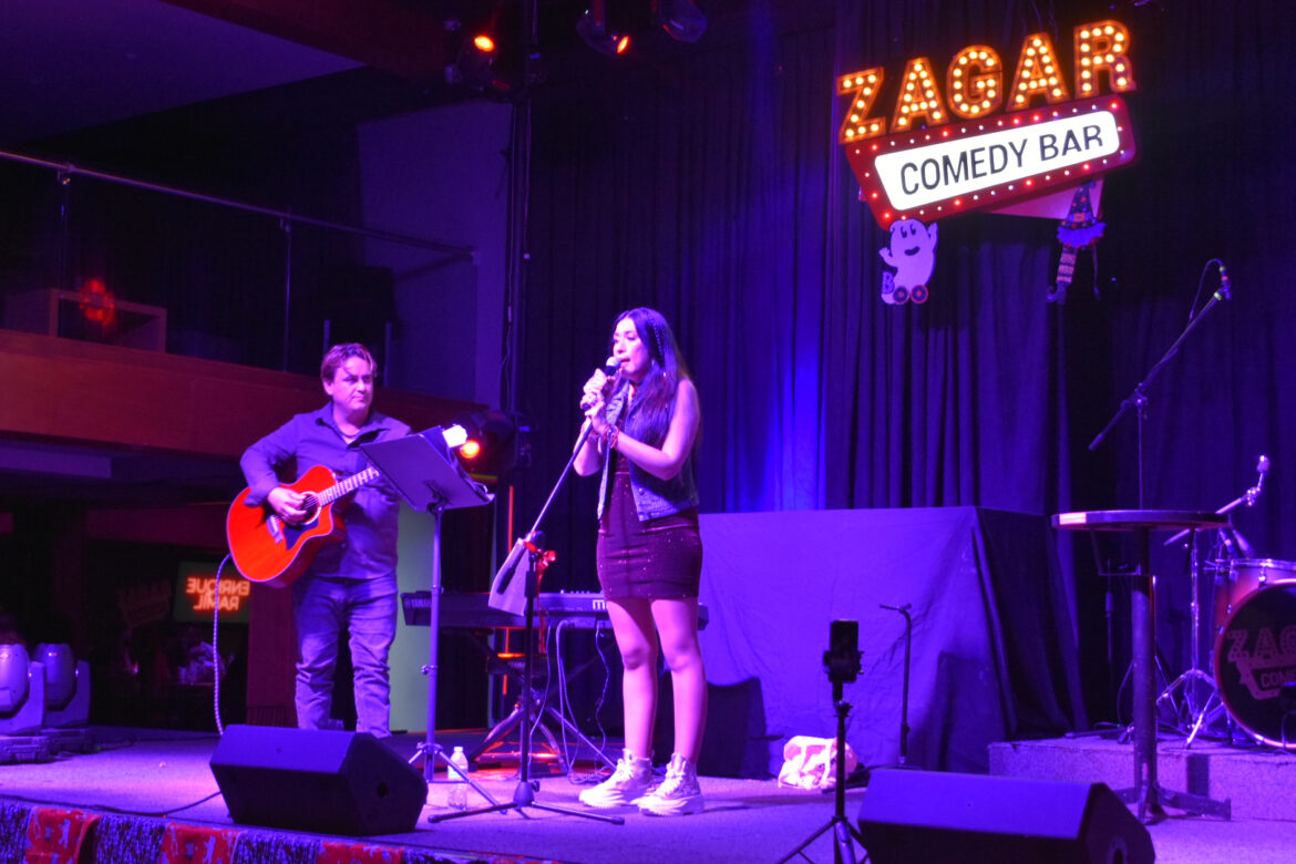 Sol Cuevas en Zagar Comedy Bar