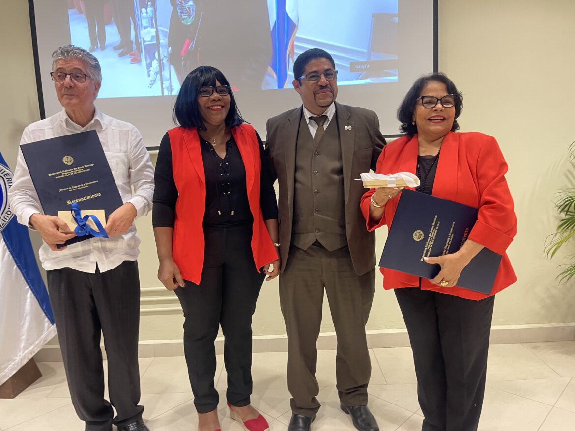 UASD rinde homenaje a los ex rectores Emma Polanco y Roberto Santana en la Semana Tecnológica de la Facultad de Ingeniería y Arquitectura-