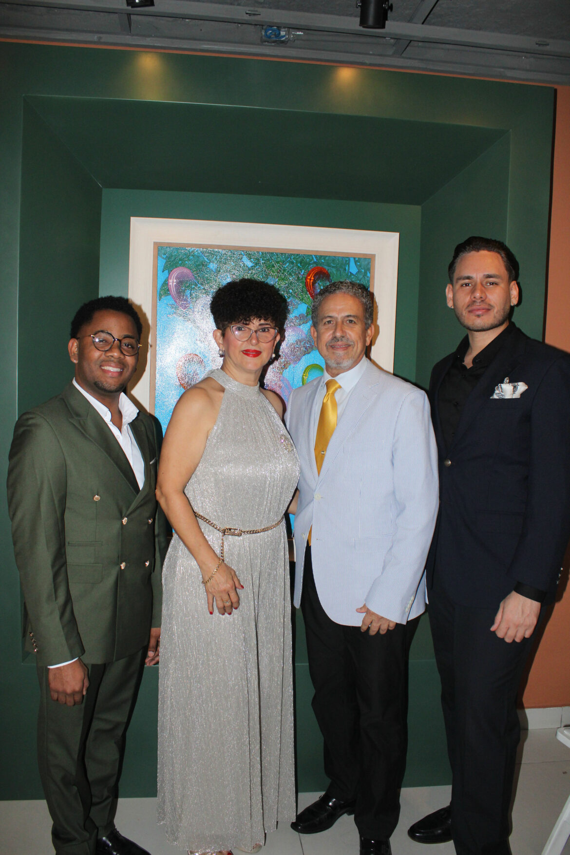 1. Foto Principal. Aurelio Ferrer, Tamara de Bodden, Juan Bodden y Gean Abraham