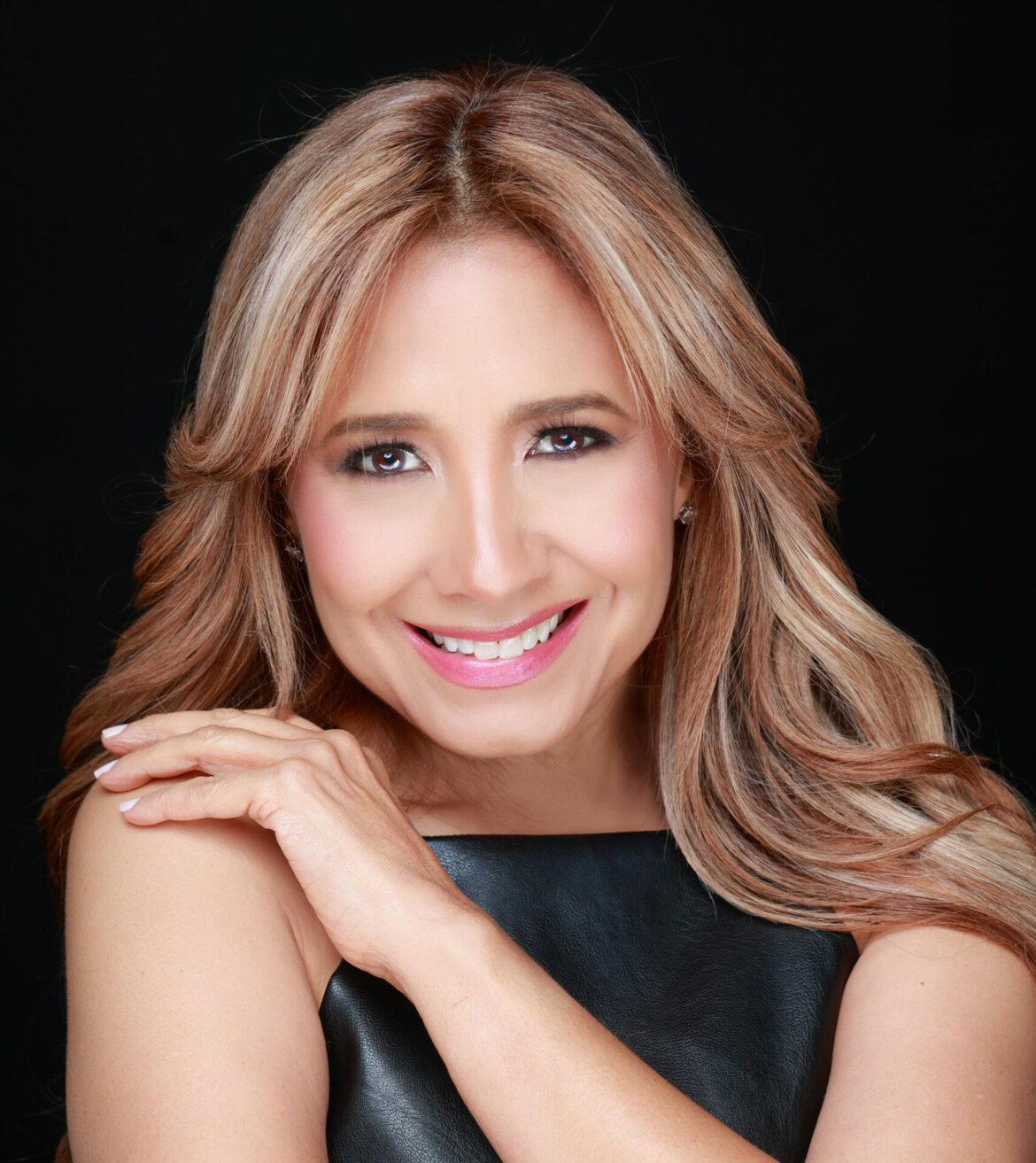 Lourdes Robles promo 2